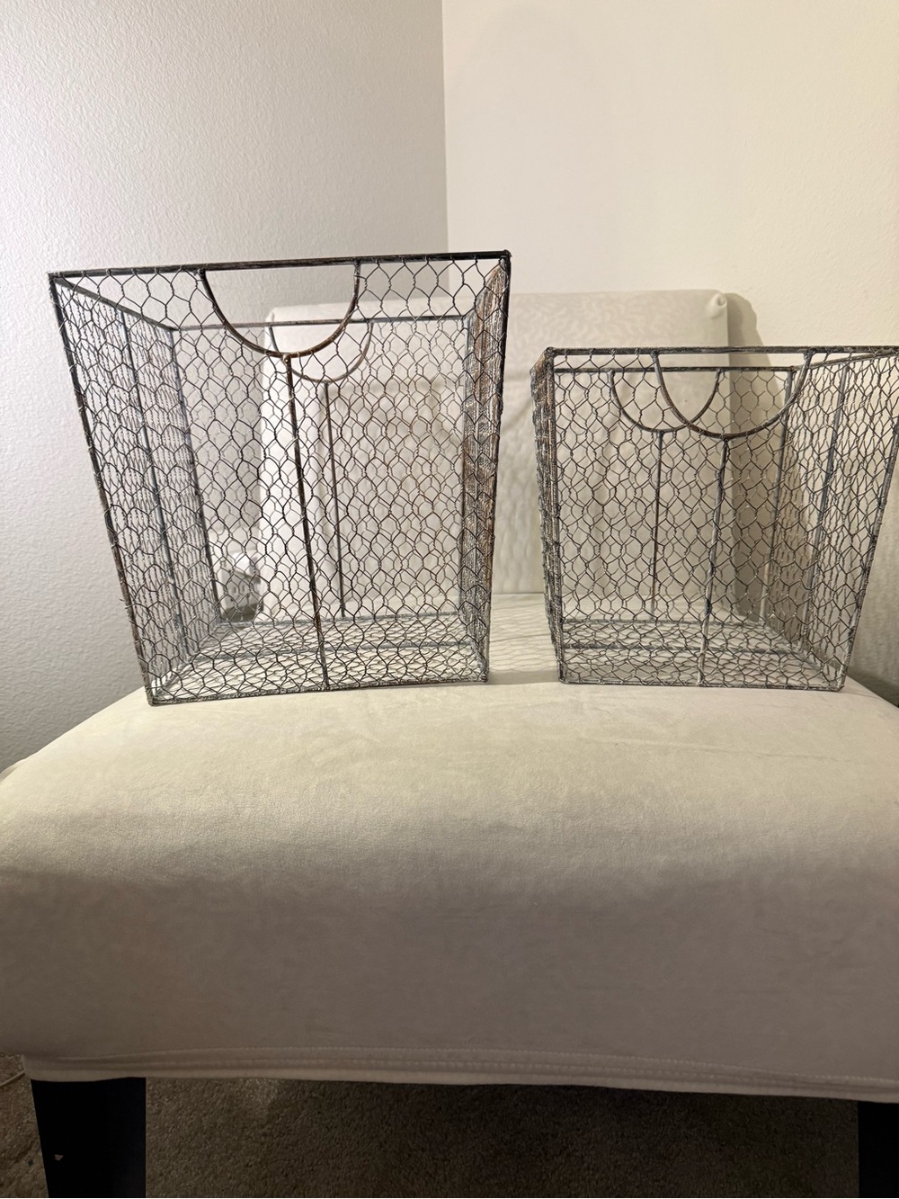 Set of 2 Rustic Chicken Wire Metal Storage Baskets Farmhouse Decor
